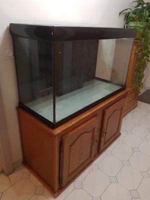 Aquarium 250 litres