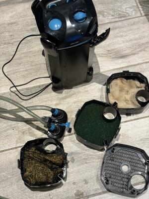 Aquarium et meuble sous garantie
