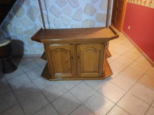 Vend bas de meuble aquarium de 600l