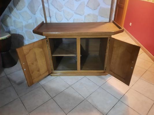 Vend bas de meuble aquarium de 600l