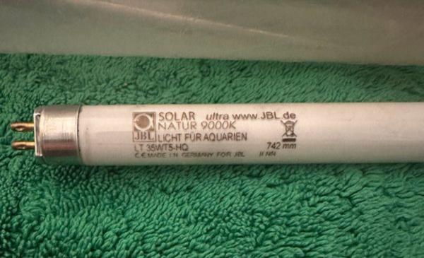 Tube néon T5 JBL Solar Natur Ultra 742mm