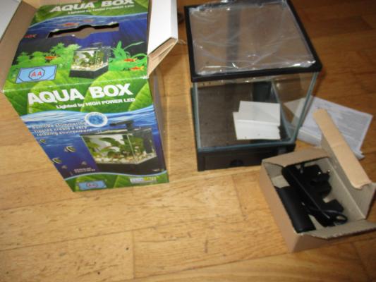 RARE - Aquarium Aquabox 5.5L Noir - NEUF