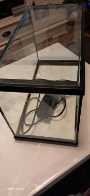 Aquarium 20 litres avec filtre