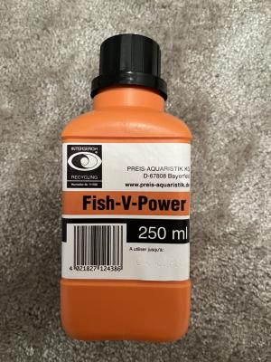 Fish-V-Power, toni­fiant pour les poissons d´eau douce et d´eau de mer en aqua­riums.