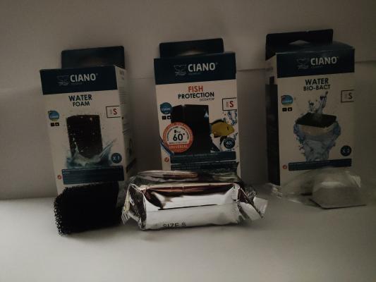 Aquarium avec accessoires