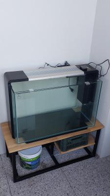 Aquarium 110 litre ( pompe + chauffage inclus)