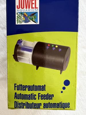 Distributeur automatique de nourriture JUWEL