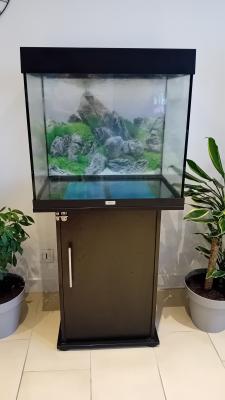 Aquarium Juwel 120 litres avec meuble noir