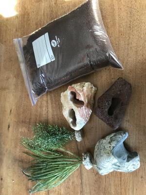 Aquarium 130l tout compris avec meuble