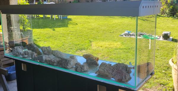A vendre AQUARIUM 600 Litres