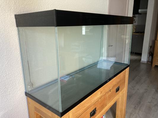 Aquarium Ciano 300 litres et accessoires divers