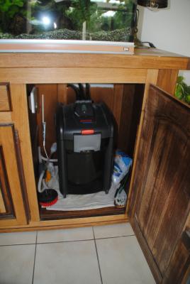 AQUARIUM 600L+MEUBLE COMPLET