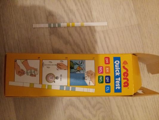 Matériel d'entretient et produits pour aquarium