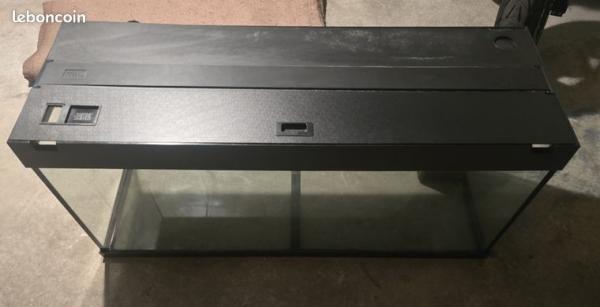 Aquarium 240l et accessoires