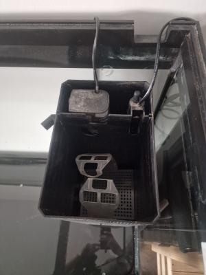 Aquarium JUWEL 450L panoramique + meuble, filtration et chauffage